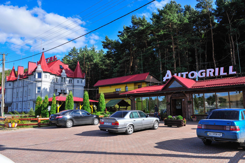 Oazis-M Hotel Babin Exterior photo